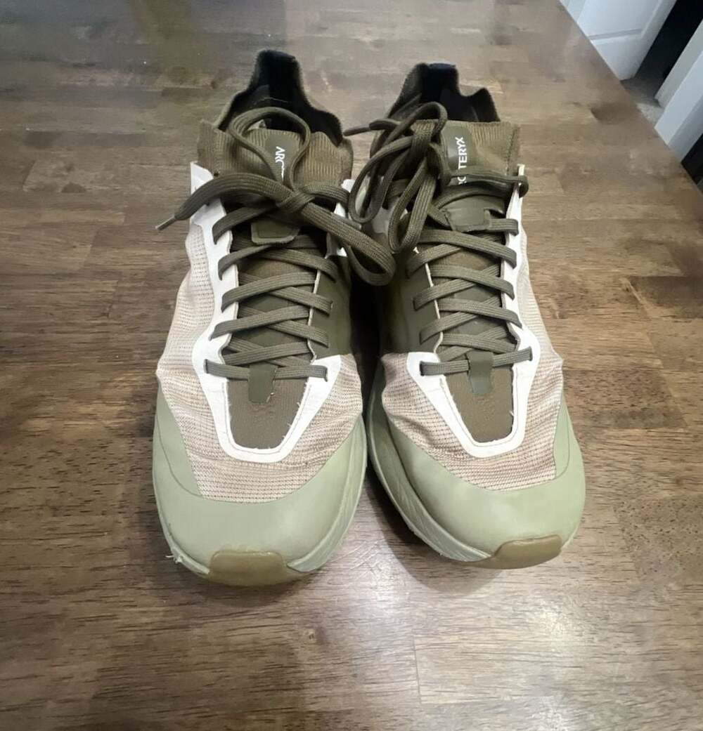 Arc'teryx Sylan Arctic Silk / Chloris Vibram Trail Running Shoes Women’s 7.5